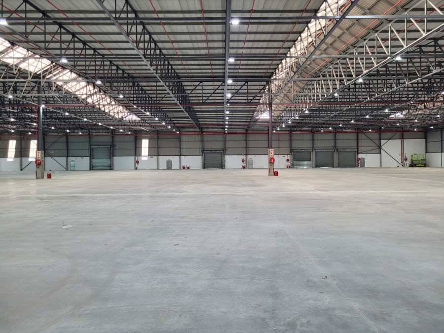 To Let commercial Property for Rent in Montague Gardens Western Cape